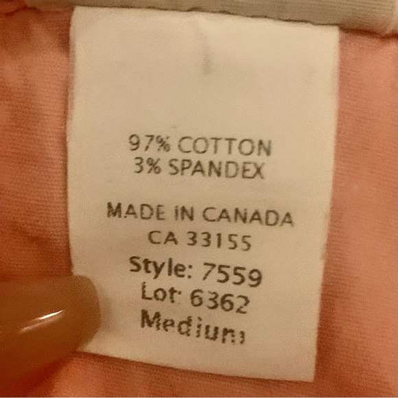 ♡𝐵 𝑀𝑜𝑠𝑠 𝐵𝑢𝑡𝑡𝑜𝑛 𝑈𝑝♡ - Picture 5 of 7